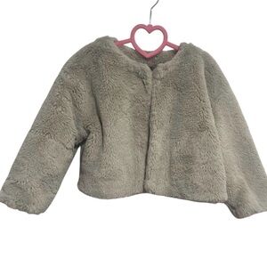 7/$20 GAP Kids Soft Beige/Grey Faux Fur Long Sleeve Jacket Coat